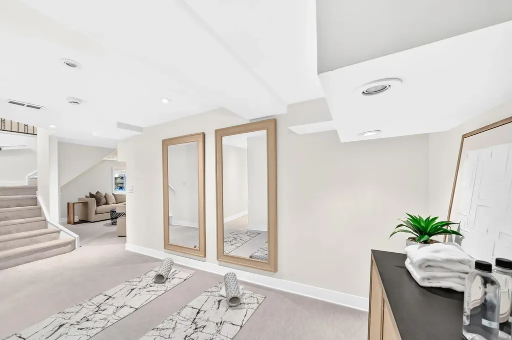 2623 Glenmount Drive SW Calgary AB T3E4C2