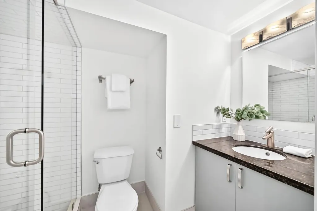 2623 Glenmount Drive SW Calgary AB T3E4C2