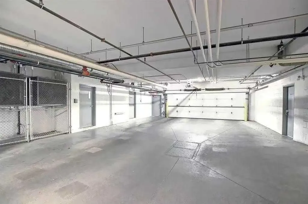 10 Westpark Link SW Calgary AB T3H 0Y5