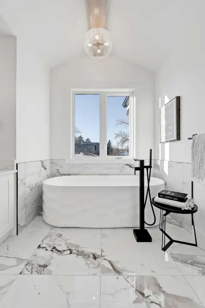 3536 43 Street SW Calgary AB T3E 3P5