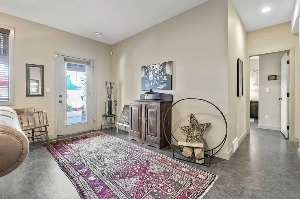 444 Seclusion Valley Drive NE Diamond Valley AB T0L 2A0