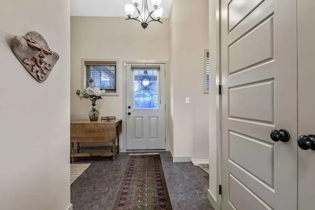 444 Seclusion Valley Drive NE Diamond Valley AB T0L 2A0
