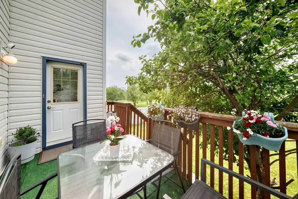 7230 Laguna Way NE Calgary AB T1Y 7B9