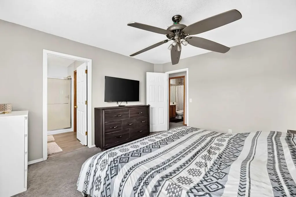 7230 Laguna Way NE Calgary AB T1Y 7B9