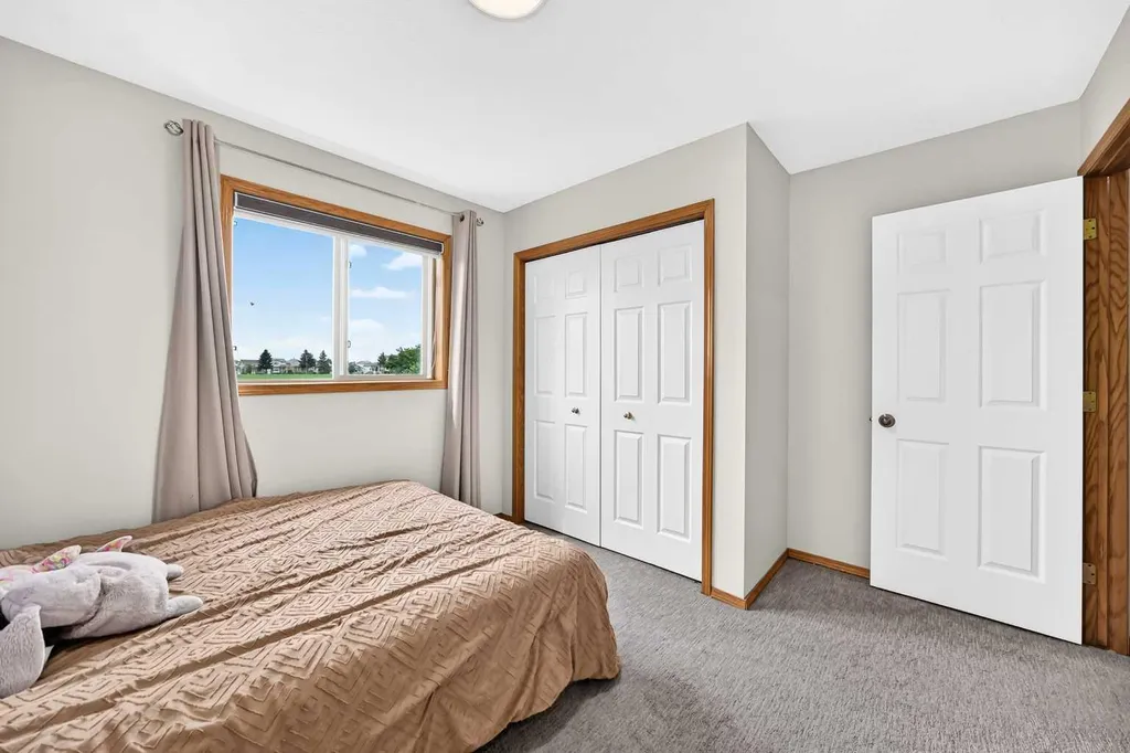 7230 Laguna Way NE Calgary AB T1Y 7B9