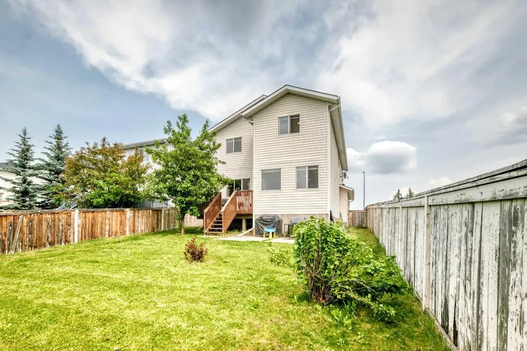 7230 Laguna Way NE Calgary AB T1Y 7B9