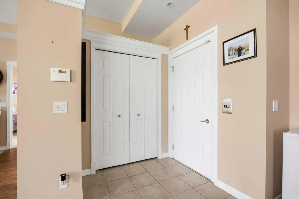 192 Crawford Drive Cochrane AB T4C 2G8
