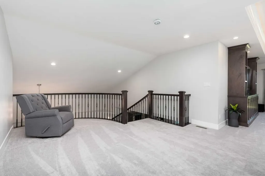 328 Stonecrest Place W Lethbridge AB T1J 6W3