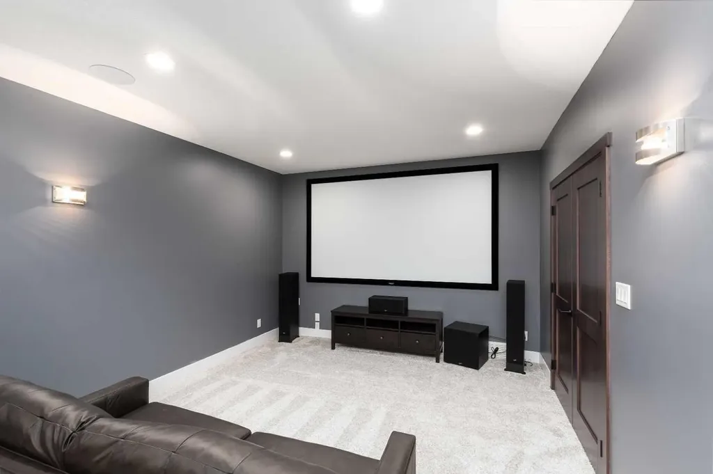 328 Stonecrest Place W Lethbridge AB T1J 6W3