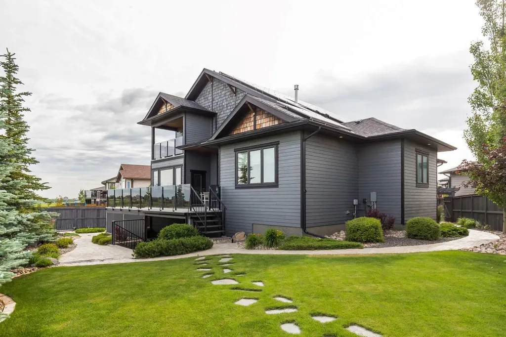 328 Stonecrest Place W Lethbridge AB T1J 6W3