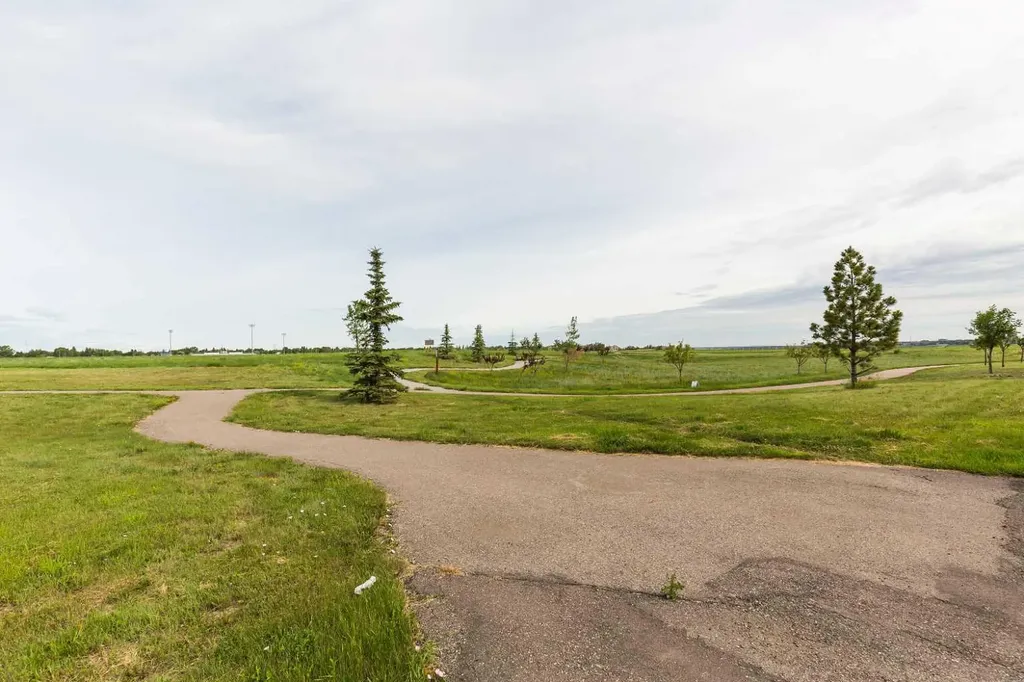 328 Stonecrest Place W Lethbridge AB T1J 6W3