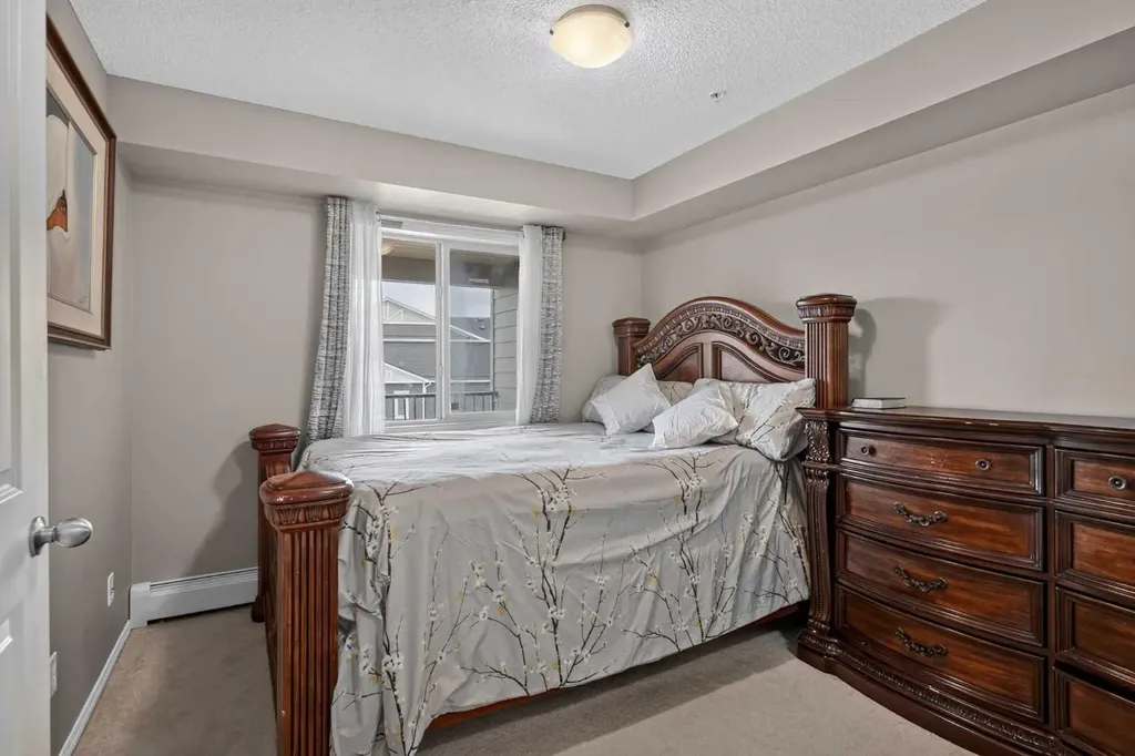 5 Saddlestone Way NE Calgary AB T3J 0S2