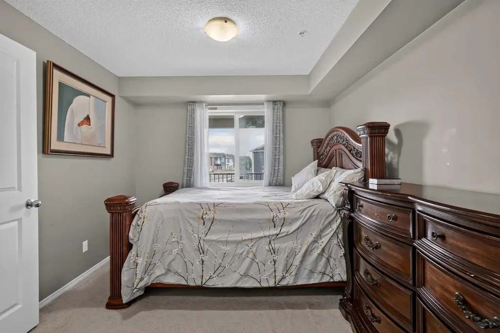 5 Saddlestone Way NE Calgary AB T3J 0S2