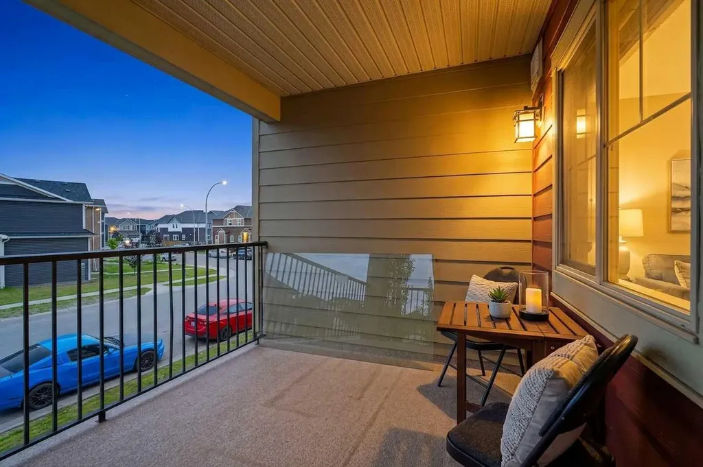 5 Saddlestone Way NE Calgary AB T3J 0S2