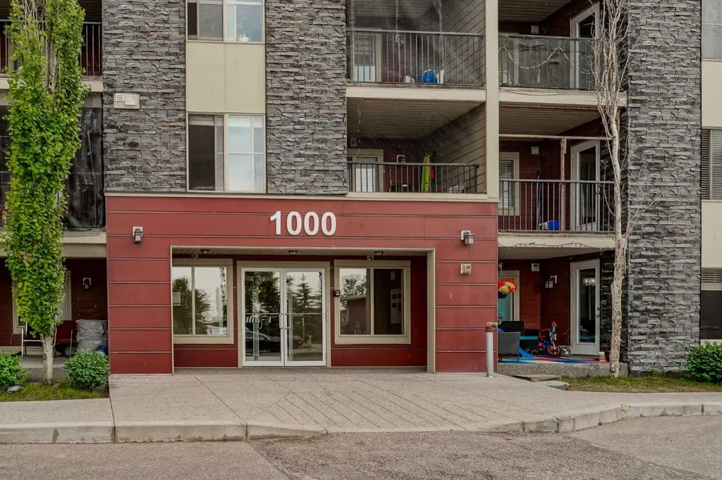 5 Saddlestone Way NE Calgary AB T3J 0S2