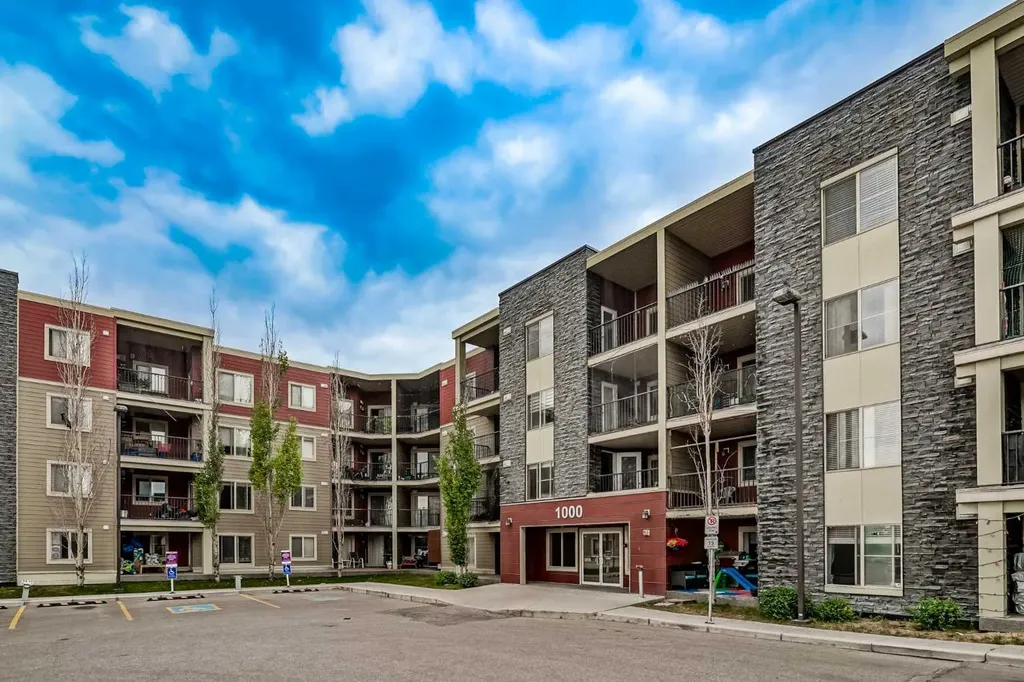 5 Saddlestone Way NE Calgary AB T3J 0S2