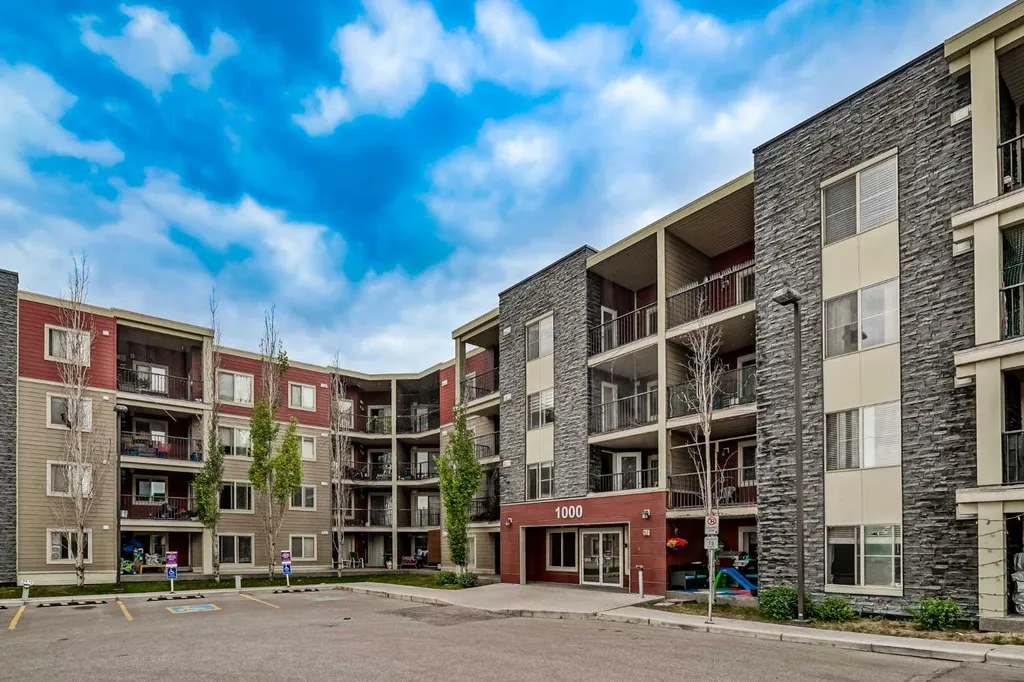 5 Saddlestone Way NE Calgary AB T3J 0S2