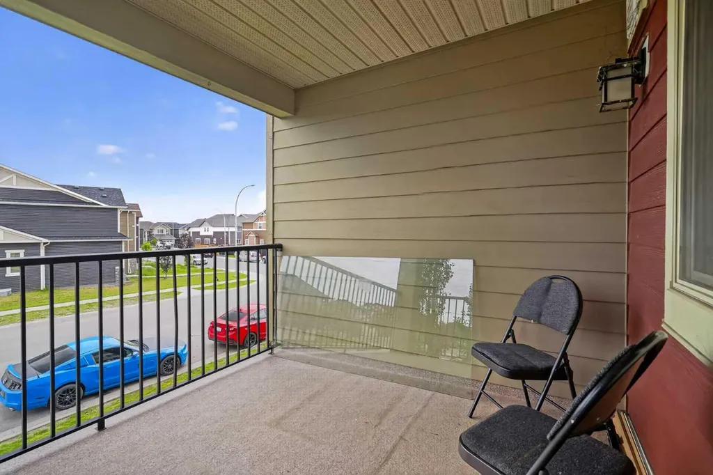 5 Saddlestone Way NE Calgary AB T3J 0S2