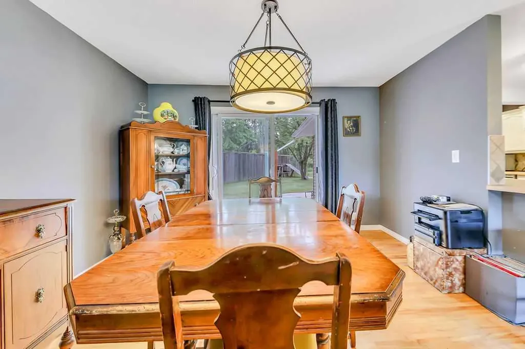39026 Range Road 275 Rural Red Deer County AB T4S 2A9