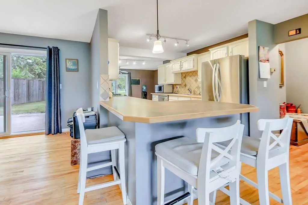 39026 Range Road 275 Rural Red Deer County AB T4S 2A9