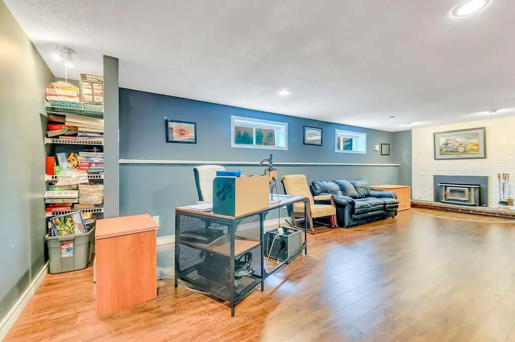 39026 Range Road 275 Rural Red Deer County AB T4S 2A9