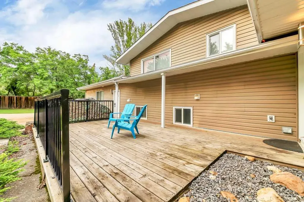 39026 Range Road 275 Rural Red Deer County AB T4S 2A9