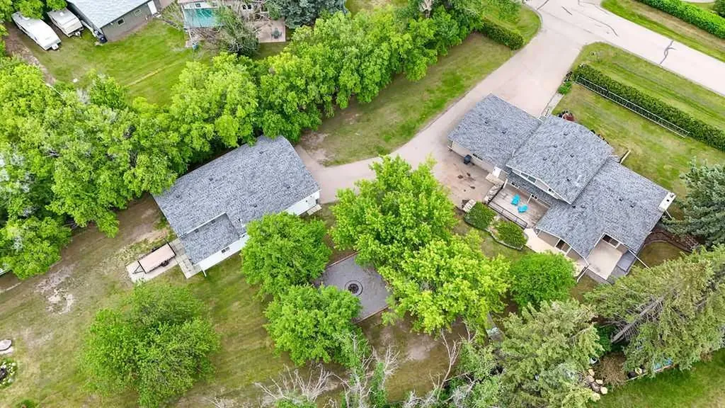 39026 Range Road 275 Rural Red Deer County AB T4S 2A9