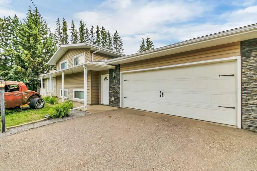 39026 Range Road 275 Rural Red Deer County AB T4S 2A9