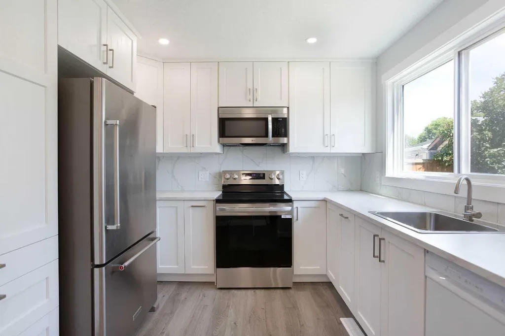 68 Abergale Way NE Calgary AB T2A 6H7