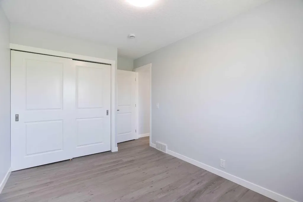 68 Abergale Way NE Calgary AB T2A 6H7