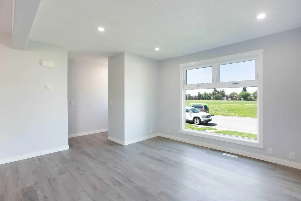 68 Abergale Way NE Calgary AB T2A 6H7