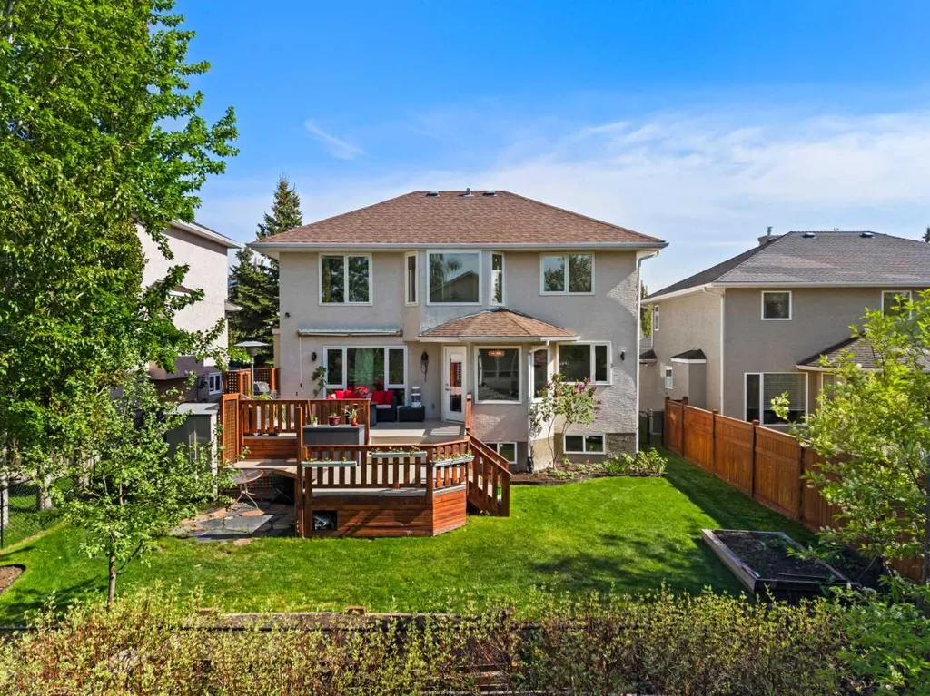 28 Mt Norquay Gate SE Calgary AB T2Z 2R3