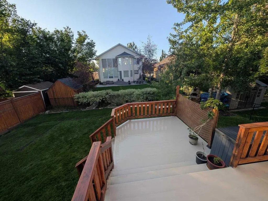 28 Mt Norquay Gate SE Calgary AB T2Z 2R3