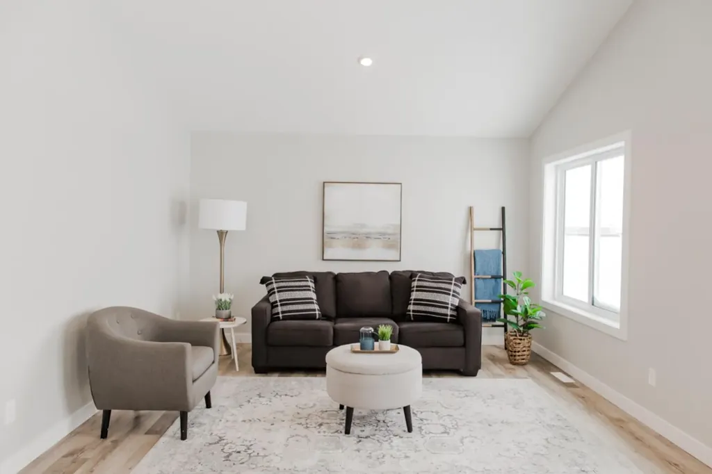 11416 95 Street Clairmont AB T8X 0w9