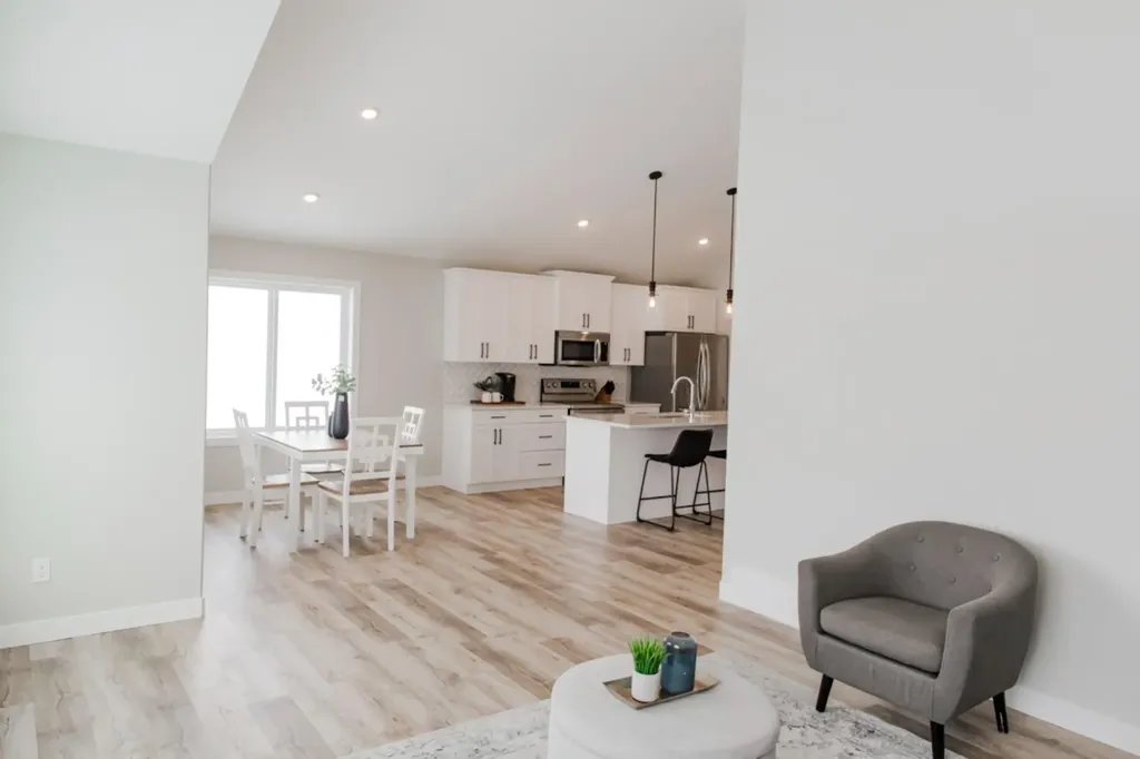 11416 95 Street Clairmont AB T8X 0w9