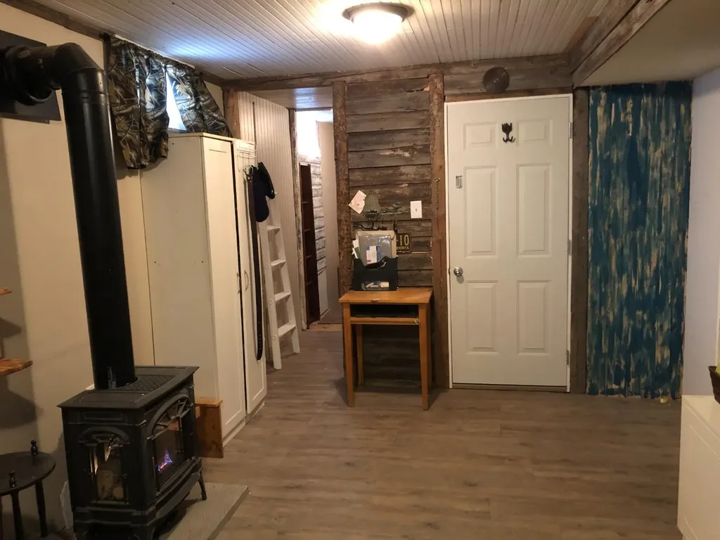 4831 52 Street Innisfree AB T0B 2G0