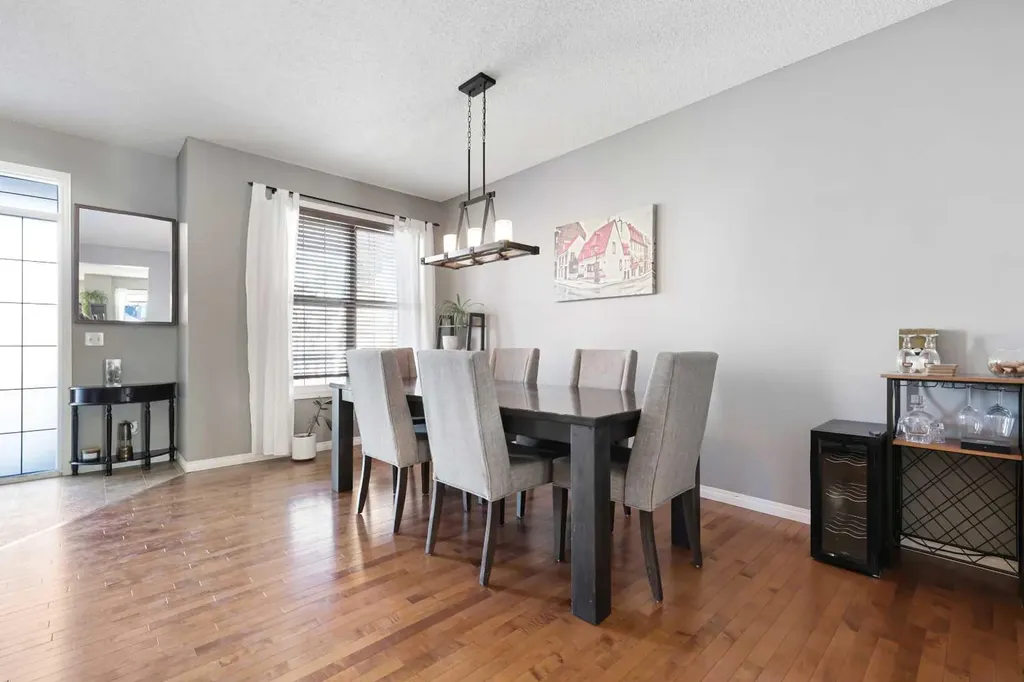 716 Boulder Creek Drive SE Langdon AB T0J 1X3