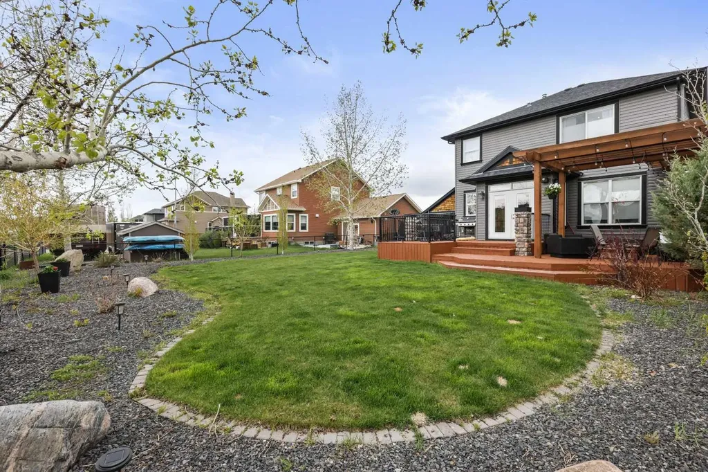 716 Boulder Creek Drive SE Langdon AB T0J 1X3