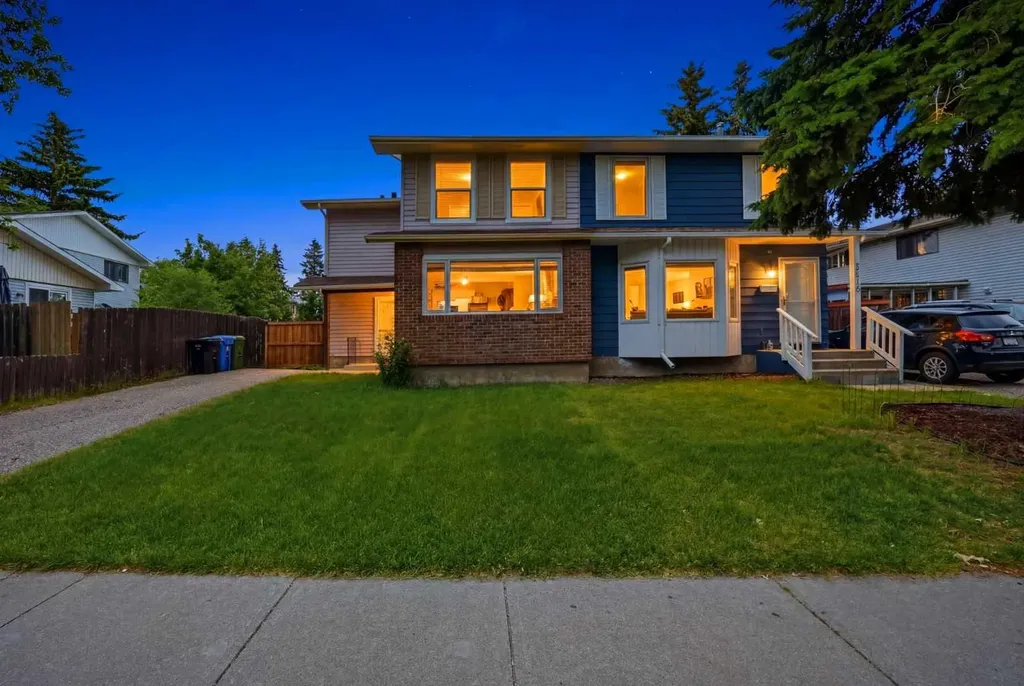 5608 Rundlehorn Drive NE Calgary AB T1Y3J2
