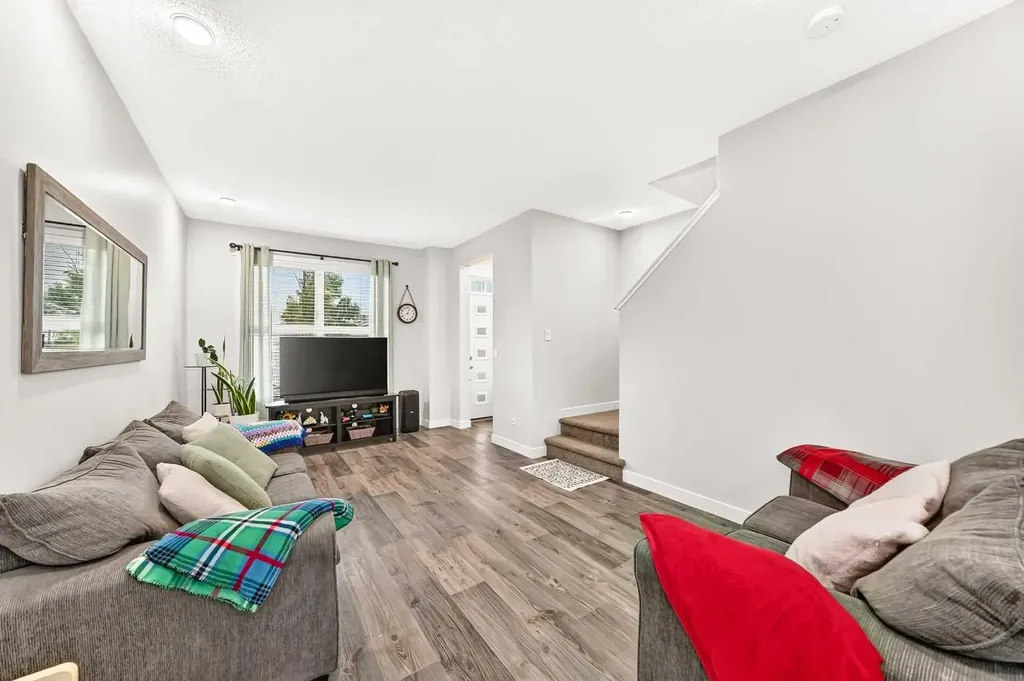 112 Carrington Boulevard NW Calgary AB T3P 1K8