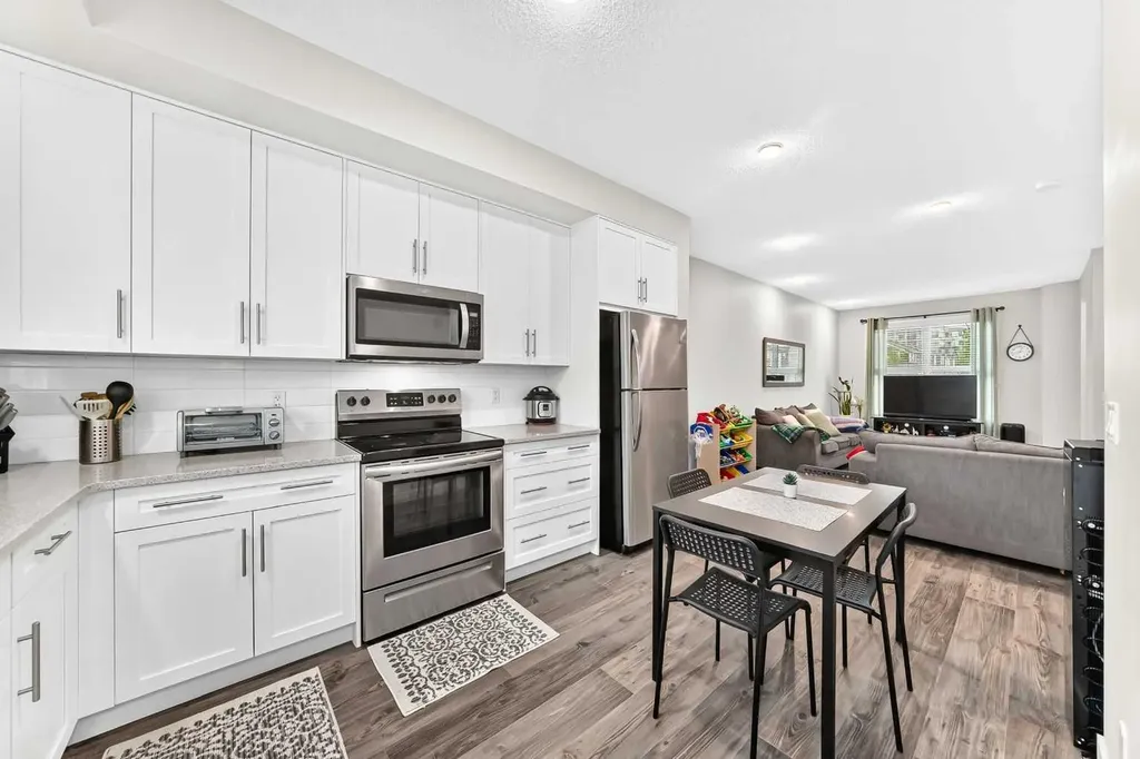 112 Carrington Boulevard NW Calgary AB T3P 1K8