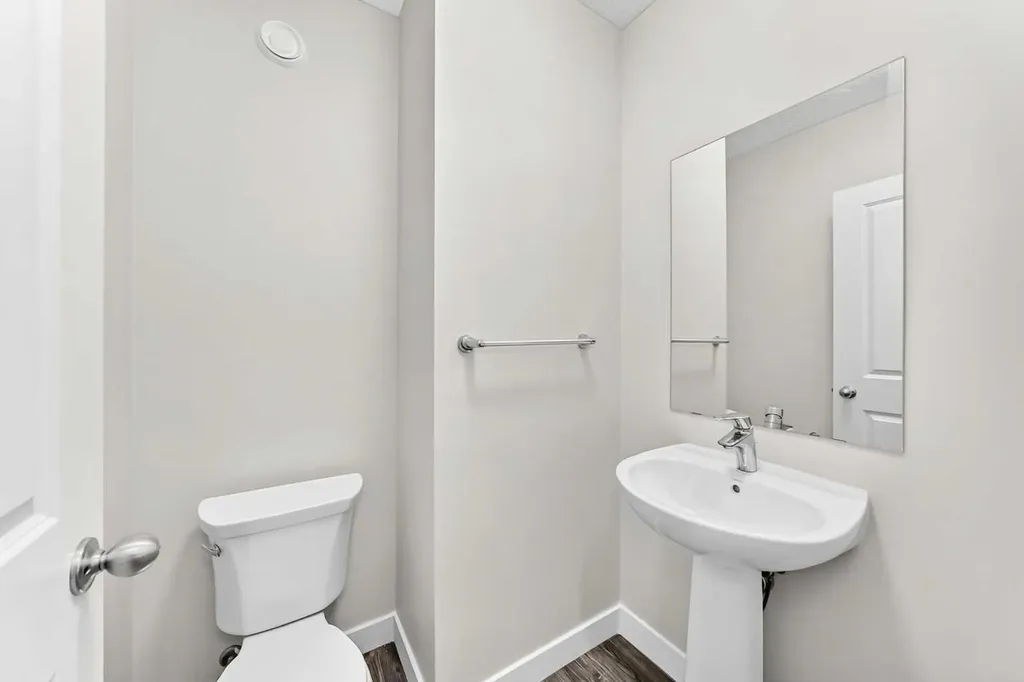112 Carrington Boulevard NW Calgary AB T3P 1K8