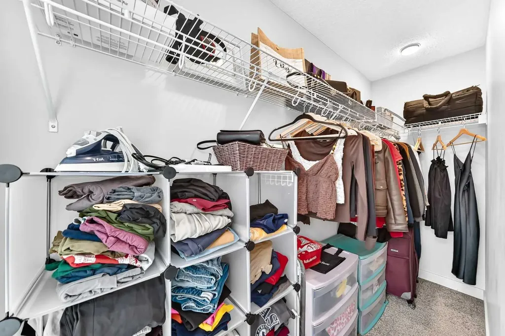 112 Carrington Boulevard NW Calgary AB T3P 1K8