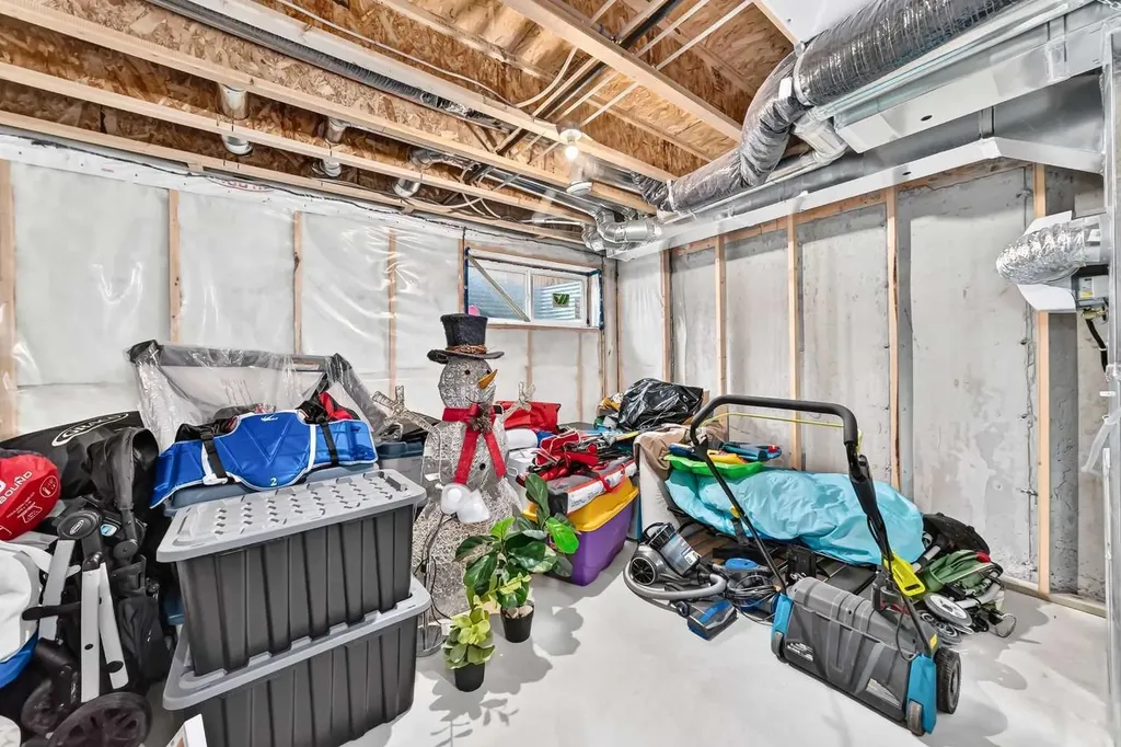 112 Carrington Boulevard NW Calgary AB T3P 1K8