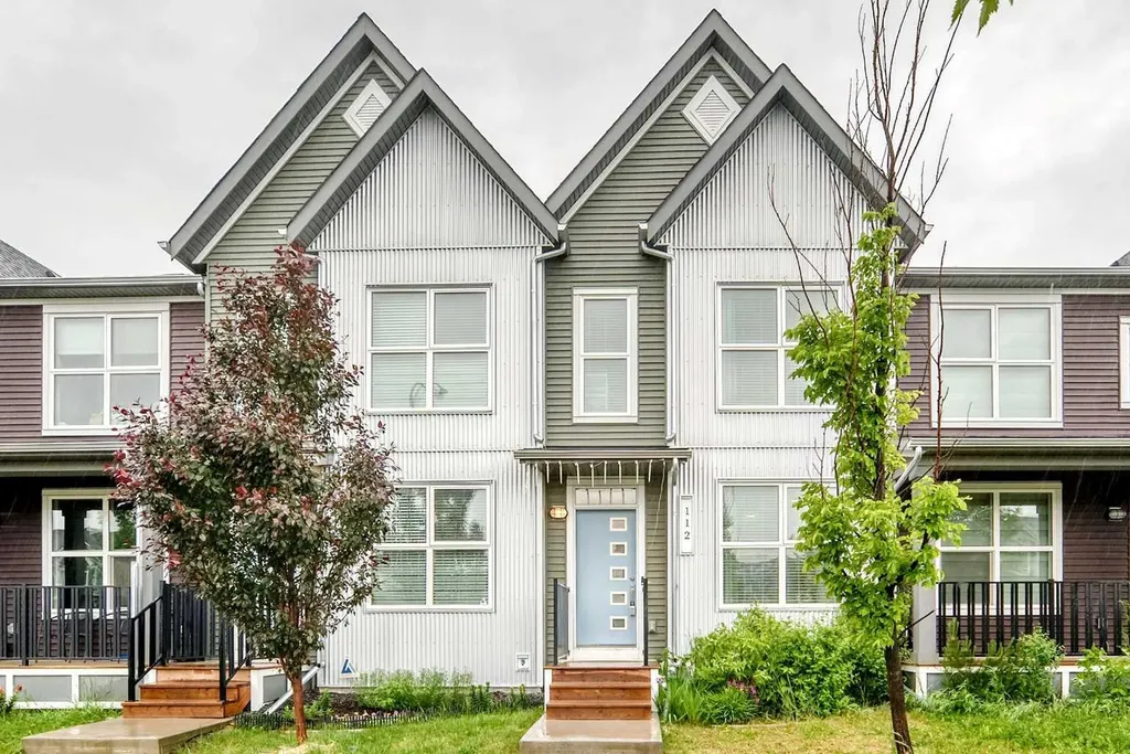 112 Carrington Boulevard NW Calgary AB T3P 1K8