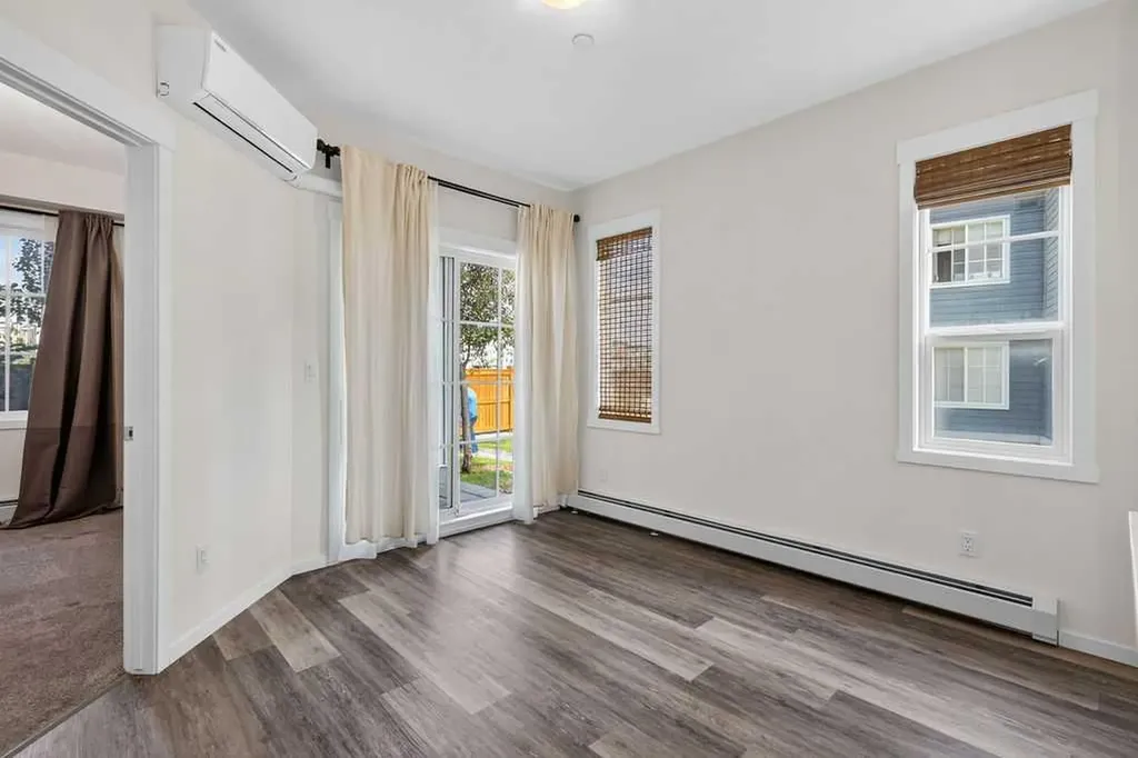 298 Sage Meadows Park NW Calgary AB T3P 1P5