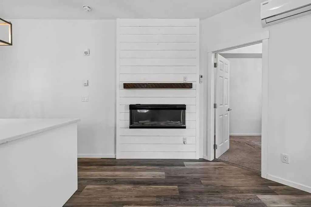 298 Sage Meadows Park NW Calgary AB T3P 1P5