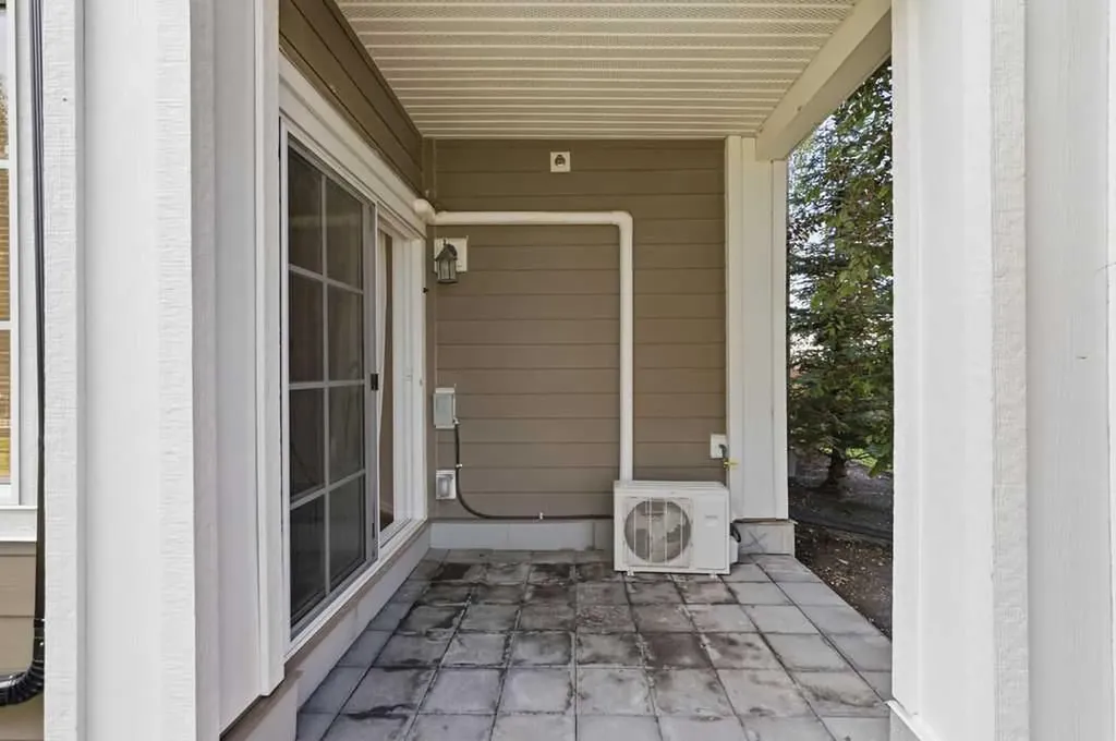 298 Sage Meadows Park NW Calgary AB T3P 1P5