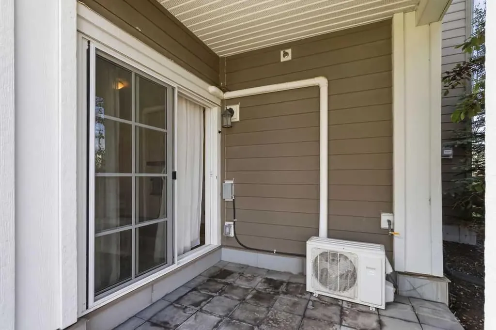 298 Sage Meadows Park NW Calgary AB T3P 1P5