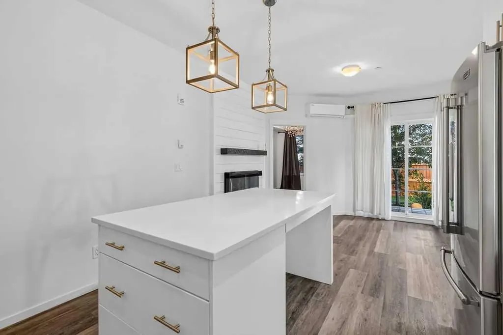 298 Sage Meadows Park NW Calgary AB T3P 1P5